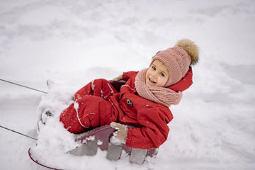 Cum faci față iernii cu un copil mic