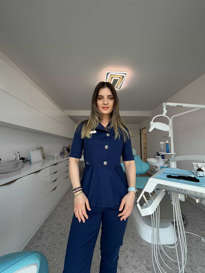 Dr. Cătălina Hriscă